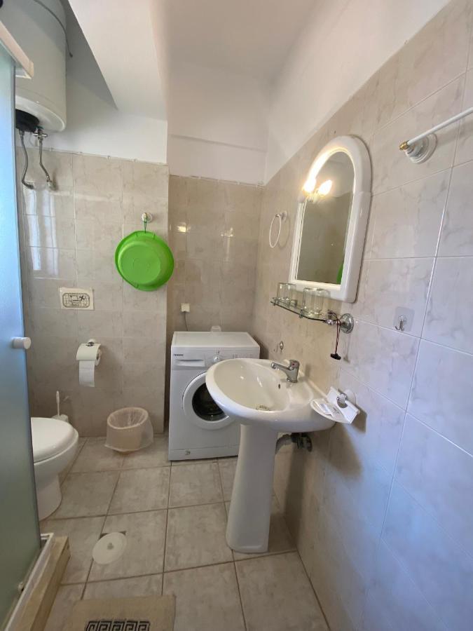 Mariangela Apartments Ликсури Экстерьер фото